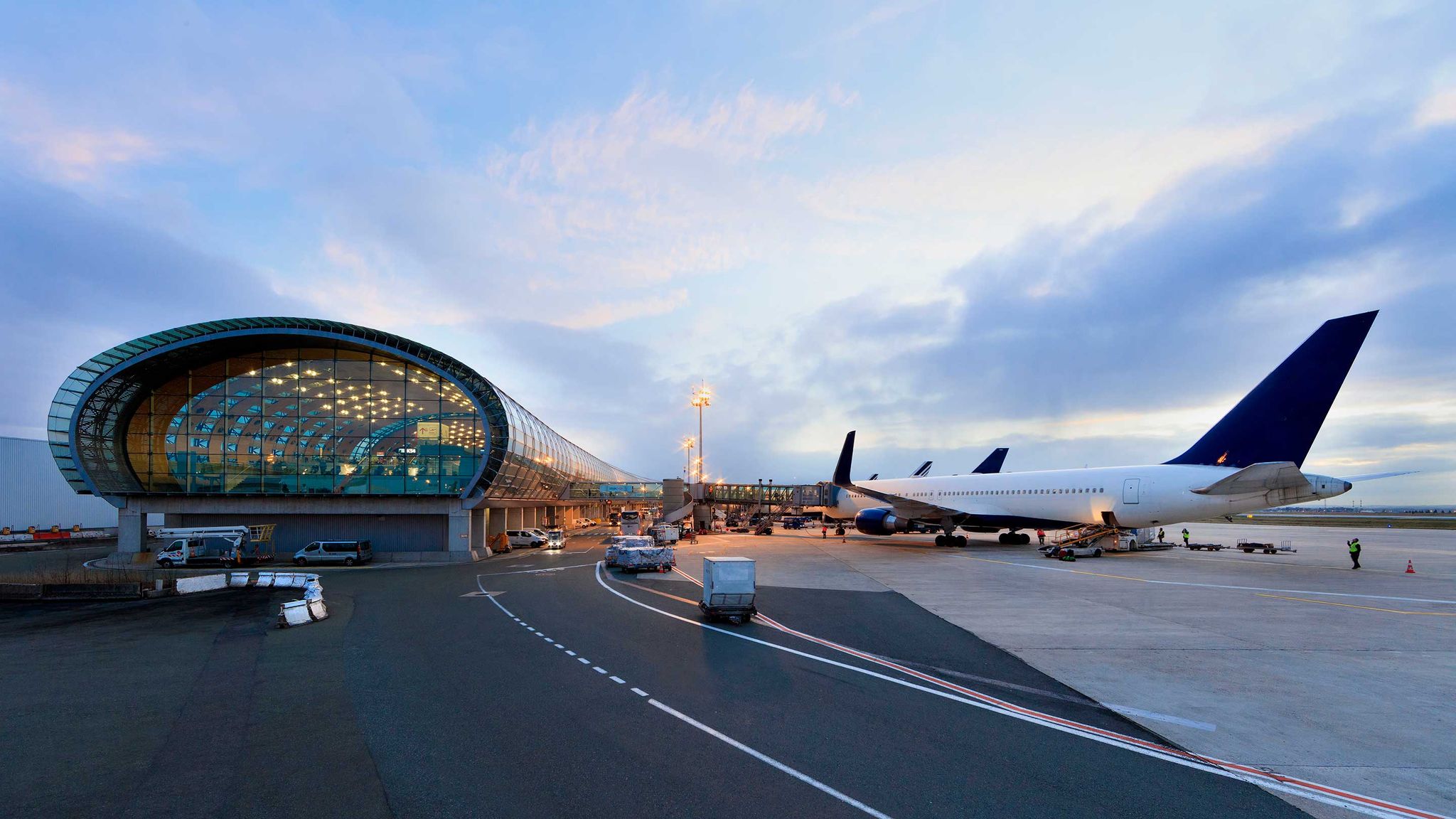 cdg_terminal2